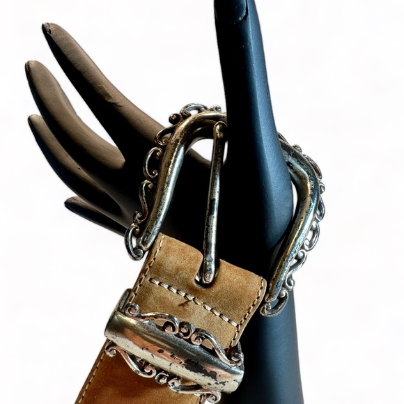 BRIGHTON Tan Nubuck Leather, Silver toned hardware, vintage 1994 BELT - Picture 4 of 10